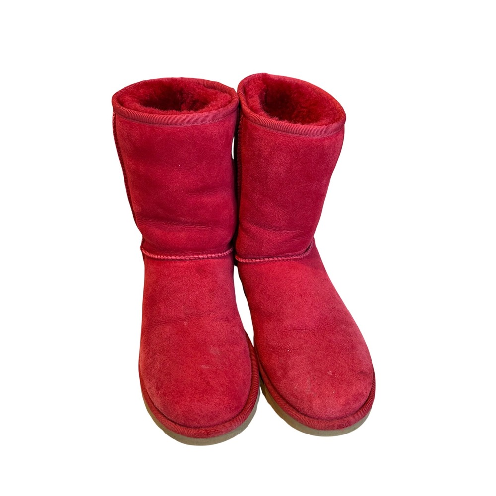 UGG Classic Short II Women's Size 10 Red Suede Sheepskin Lined Winter Boots